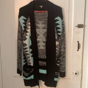 Women’s Oversized Cardigan. Size XS.